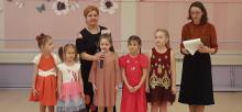 Праздничный концерт «Солнышко в ладошках» Праздничный концерт «Солнышко в ладошках»